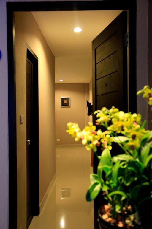 Shooters Guesthouse Патая Екстериор снимка